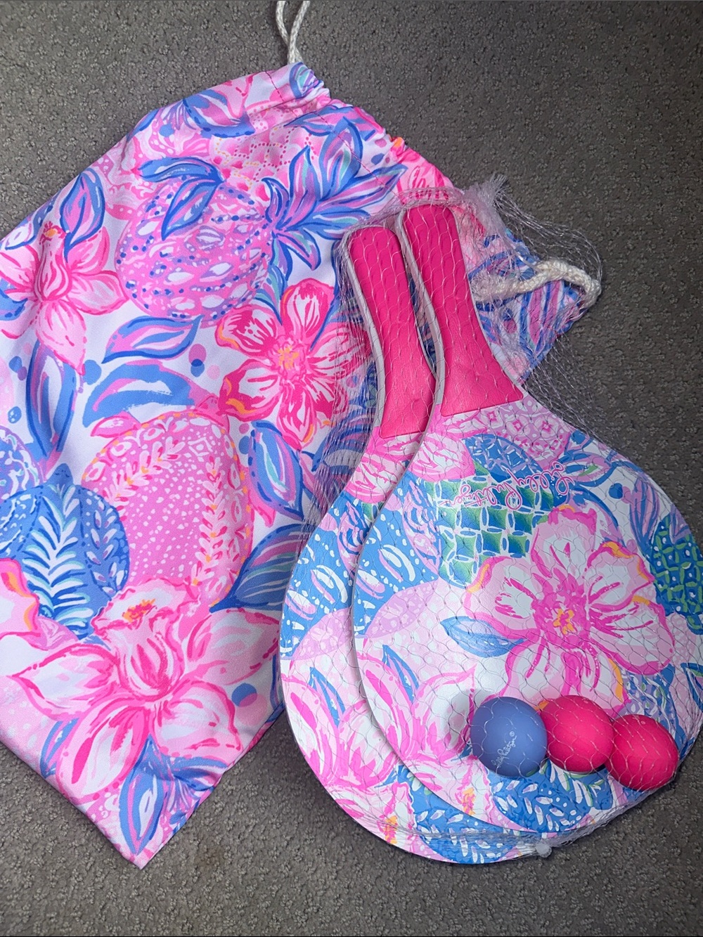 New! Lilly Pulitzer Beach Paddleball Set - "pink isle snappy turtle"